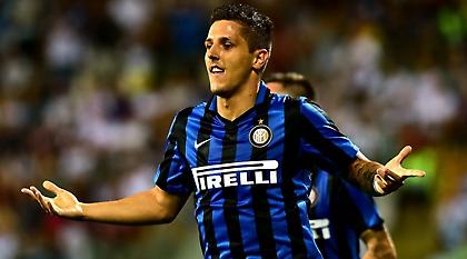 Προχωράει για Γιόβετιτς η Άρσεναλ