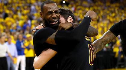 Ομόφωνα MVP των τελικών ο Λεμπρόν