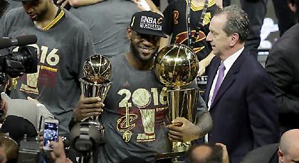 ΕΞΩΠΡΑΓΜΑΤΙΚΑ πράγματα από Λεμπρόν