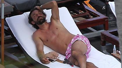 Έχει πρόγραμμα ο Πίρλο… (pics)