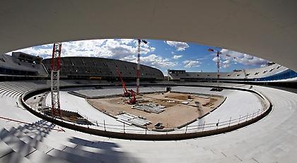 Μπήκαν και οι εξέδρες στο νέο γήπεδο της Ατλέτικο (video)