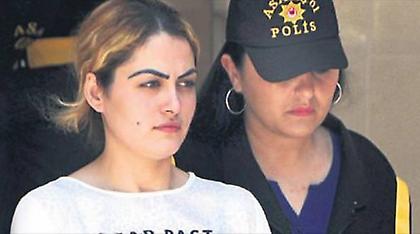 Τουρκία: Ελεύθερη η γυναίκα που σκότωσε τον βίαιο σύζυγό της (pics)