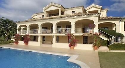 Προς πώληση η απίστευτη βίλα του Γκλεν Χοντλ! (pics)