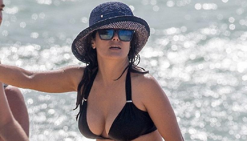 Κορμάρα στα 50 της η Salma Hayek (pics)