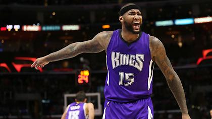 Αιχμηρό tweet Κάζινς μετά από… Παπαγιάννη