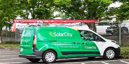 Ένα φωτοβολταϊκό σε κάθε σπίτι, ένα ηλεκτρικό αυτοκίνητο σε κάθε νοικοκυριό