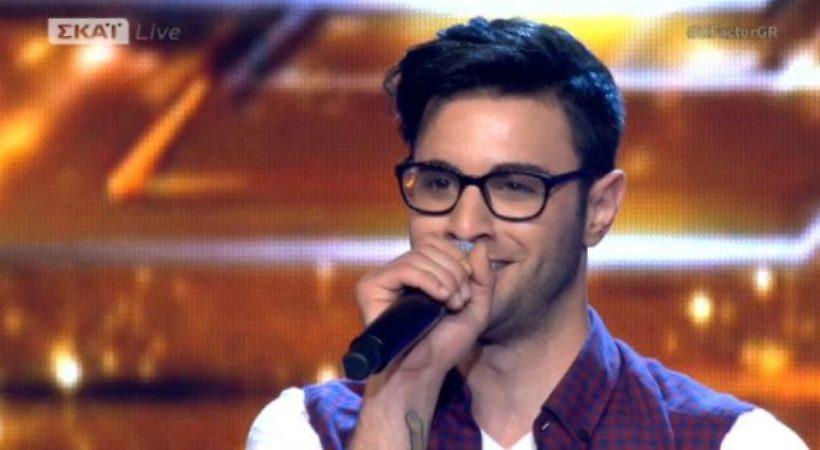 X Factor: Ξεπέρασε κάθε προηγούμενο ο Ίαν Στρατής! Η εκπληκτική εμφάνισή του στη σκηνή του show!