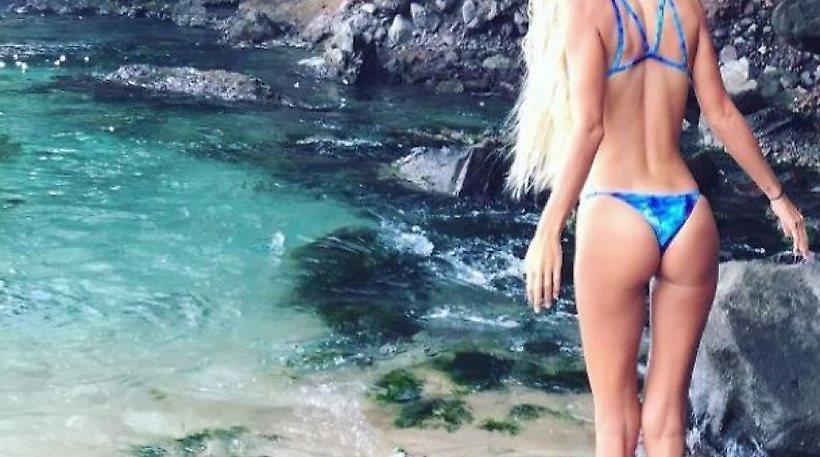Γνωρίστε το μοντέλο και σέρφερ με 130.000 οπαδούς στο Instagram