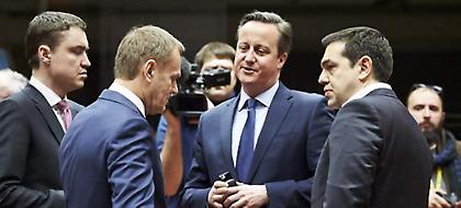 Telegraph: Η ΕΕ θα φερθεί στη Βρετανία όπως και στην Ελλάδα