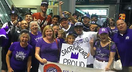 Υποδοχή στον Παπαγιάννη στο Σακραμέντο (pic)