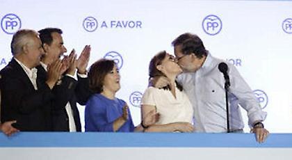 Το φιλί στο στόμα του Ραχόι στη σύζυγό του, μετά τη νίκη του (video)