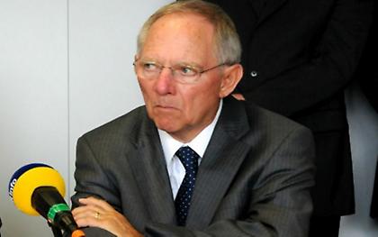 Κυρώσεις στις χώρες με υπερβάλλοντα ελλείμματα θέλει ο Σόιμπλε