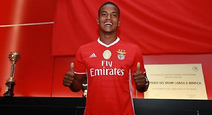 Πήρε τον Καρίγιο η Μπενφίκα