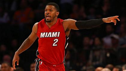 Και στα 35 του σούπερ συμβόλαιο για Τζόνσον