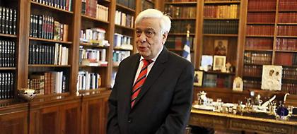 Ταξίδι Παυλόπουλου στην Κύπρο -Επίτιμος δημότης της κατεχόμενης Μόρφου