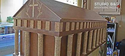 Απίστευτο! Εφτιαξαν φέρετρο σε σχέδιο Παρθενώνα -Παραγγελία ομογενή (pics-video)