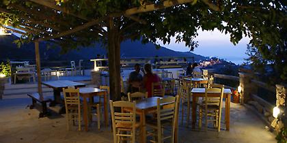 Το καλύτερο κάμπινγκ είναι στην Αμοργό