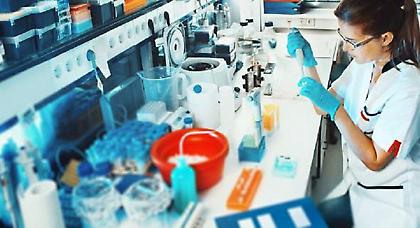 Η κρίση έδιωξε στο εξωτερικό μισό εκατ. Ελληνες νέους επιστήμονες