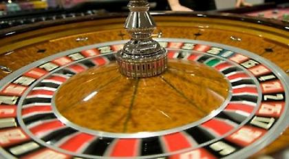 Απίστευτο περιστατικό: Πλάκωσε στο ξύλο τον άνδρα της έξω από το καζίνο του Ρίο