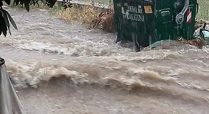 Καλοκαιρινό μπουρίνι με χαλάζι στη Θεσσαλονίκη (pics/video)
