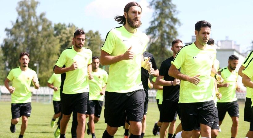 Τα νούμερα των «καινούργιων» στην ΑΕΚ