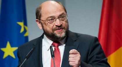 Μετεξέλιξη της κομισιόν σε πραγματική κυβέρνηση θέλει ο Σουλτς