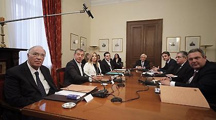 Εκλογικός νόμος: Τέλος ο στόχος των «200» - Σενάρια διπλών εκλογών