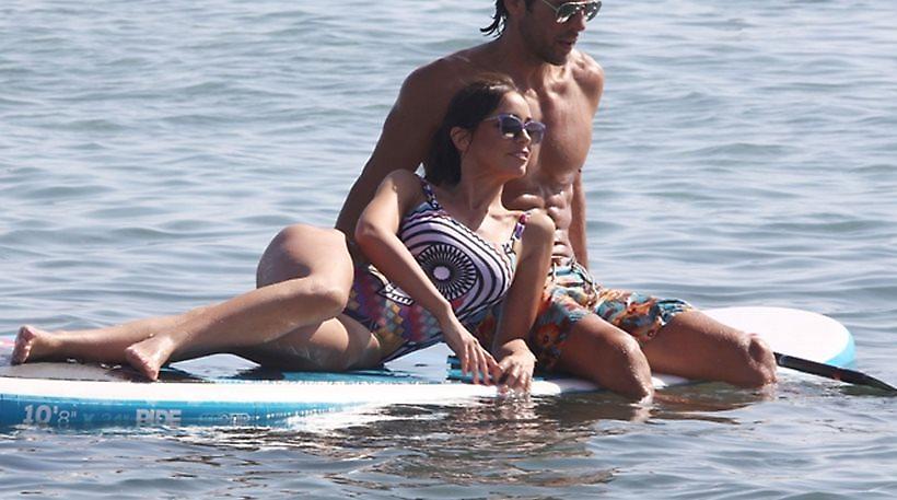 Παρέα στην παραλία Παπαγγελή – Σπαλιάρας (pics)