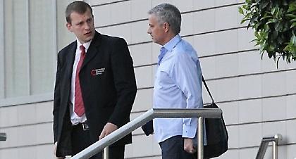 «Σηκώνει μανίκια» ο Μουρίνιο (pics)