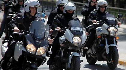 Σκηνές άγριας δύσης στην Πανόρμου: Τραυματίας ληστής σε σούπερ μάρκετ