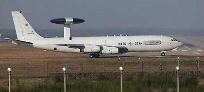 Το ΝΑΤΟ μπαίνει στον πόλεμο ενάντια στον ISIS - Το προανήγγειλε ο Στόλτενμπεργκ