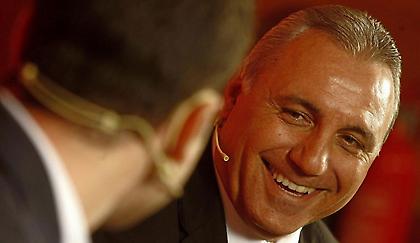 Ο Στόιτσκοφ ψηφίζει Γκριεζμάν αντί Ρονάλντο