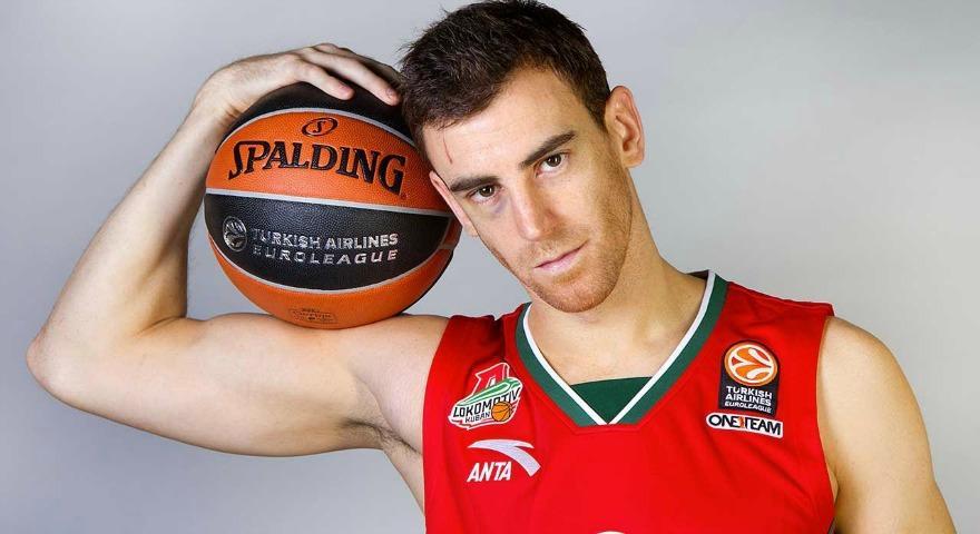 «Διαπραγματεύεται με Εφές και Παναθηναϊκό ο Κλαβέρ»