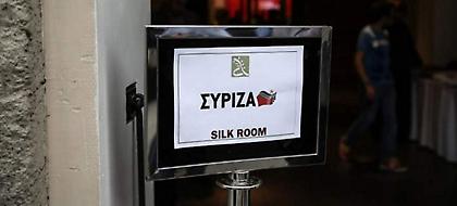 «Πυρά» ΣΥΡΙΖΑ σε ΝΔ για το δημοψήφισμα: Μας έλεγαν να υπογράψουμε ο,τι χαρτί μας δώσουν
