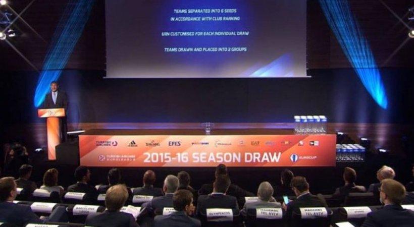 Πολυπληθής αντιπροσωπεία της ΑΕΚ στη Βαρκελώνη