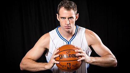 Κι άλλος σέντερ στους Γουίζαρντς