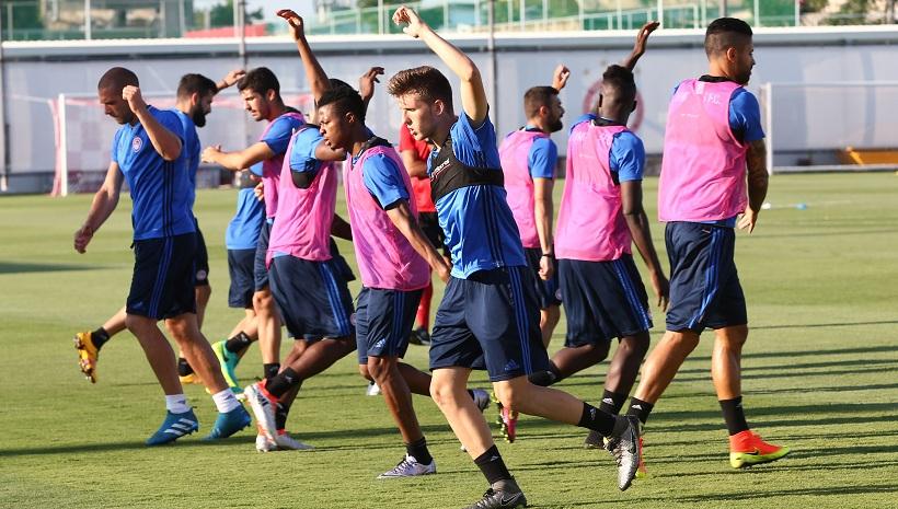 Πάει και για δεύτερο εξτρέμ ο Ολυμπιακός