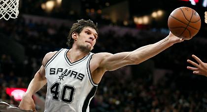 Στους Ντιτρόιτ Πίστονς ο Μαριάνοβιτς!