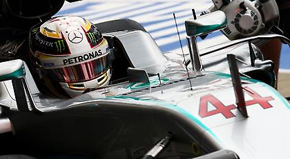 Έτρεχε μόνος του ο Χάμιλτον