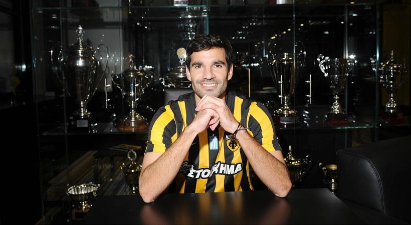 Οι πρώτες φωτογραφίες του Ντίας με την φανέλα της ΑΕΚ