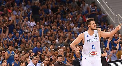 Τυπική διαδικασία, στον τελικό η Ιταλία