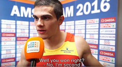 Έμαθε από τη δημοσιογράφο πως πήρε το χρυσό! (video)