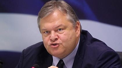 Βενιζέλος για εκλογικό νόμο: «This is a coup»