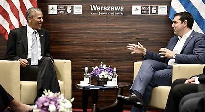 Τα πρώτα καρέ από τη συνάντηση Ομπάμα-Τσίπρα -O μπλε φάκελος του πρωθυπουργού (pics)