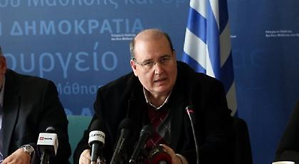 Φίλης: Δύσκολη αλλά όχι ανέφικτη η συγκέντρωση 200 ψήφων στη Βουλή