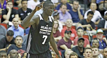 «Έβγαλε μάτια» ο Θον Μέικερ στο Summer League (video)