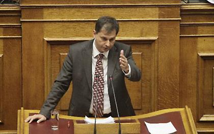 Θεοχάρης και Αλέκος Παπαδόπουλος ανακοινώνουν τη «Δημοκρατική Ευθύνη»