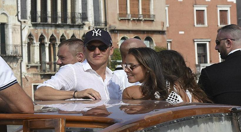 Βαρκάδα στη Βενετία για Σβαϊνστάιγκερ - Ιβάνοβιτς λίγο πριν τον γάμο τους (pics)