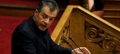 Θεοδωράκης: Οι ΣΥΡΙΖΑΝΕΛ δεν θα πάνε σε εκλογές πριν αλώσουν το κράτος και την ενημέρωση