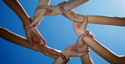 Πέντε τόνοι τροφίμων συγκεντρώθηκαν στη νέα συναυλία του «Όλοι Μαζί Μπορούμε»